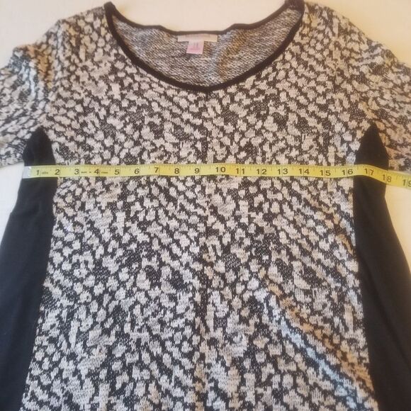 Motherhood Maternity Black & White Knit Pullover Animal Print Sweater SZ Medium - Picture 9 of 11